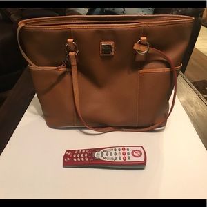 Dooney & Bourke Hand Bag